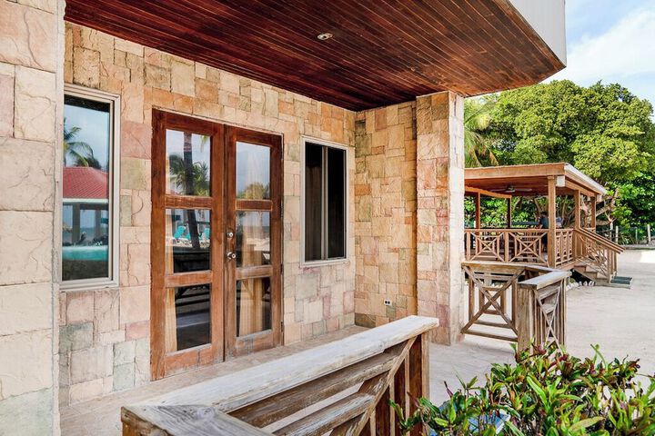 Terrace/Patio 512 of 927