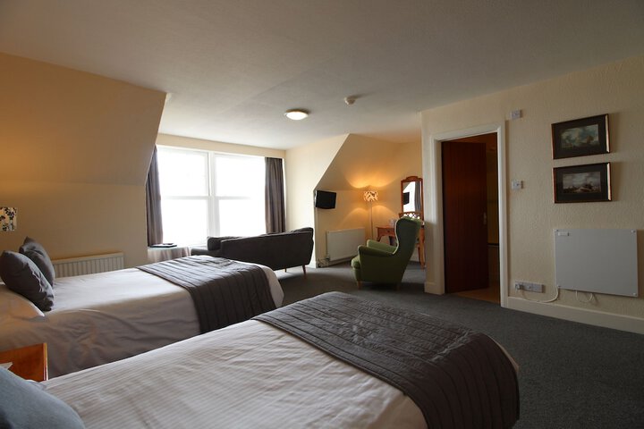Room 5 of 39