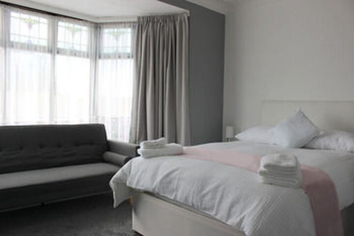 Room 7 of 15