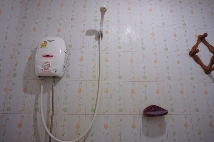 Room 16 of 35
