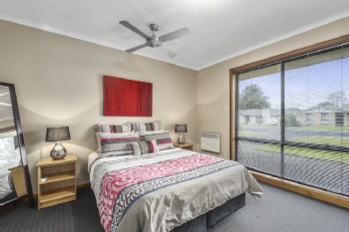 Room 22 of 120