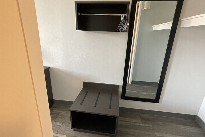 Room 14 of 43