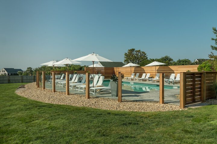 Pool 62 of 75