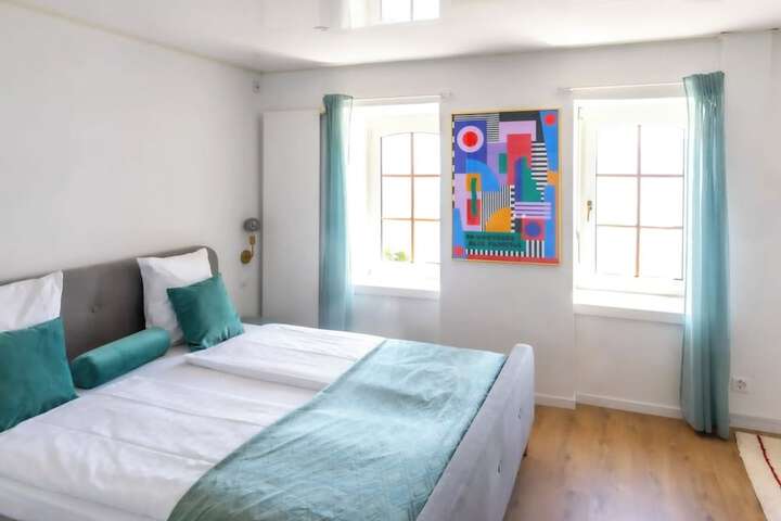 Room 42 of 105
