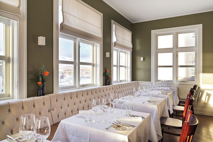Dining 54 of 78