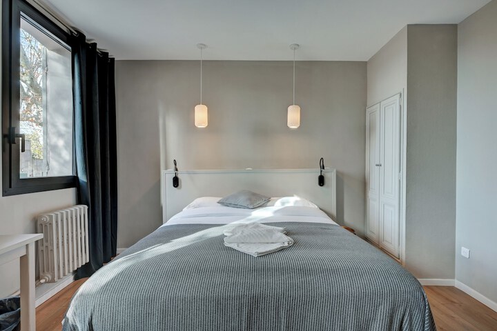 Room 22 of 48