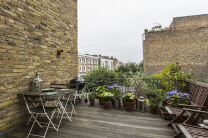 Terrace/Patio 162 of 166