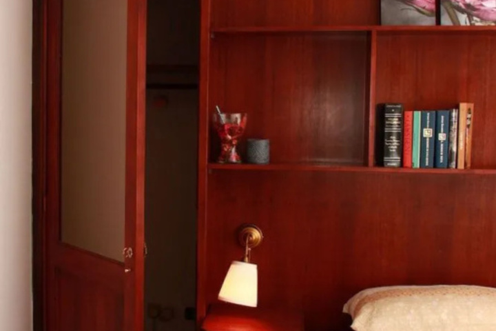 Room 6 of 15