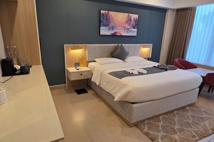 Room 38 of 87