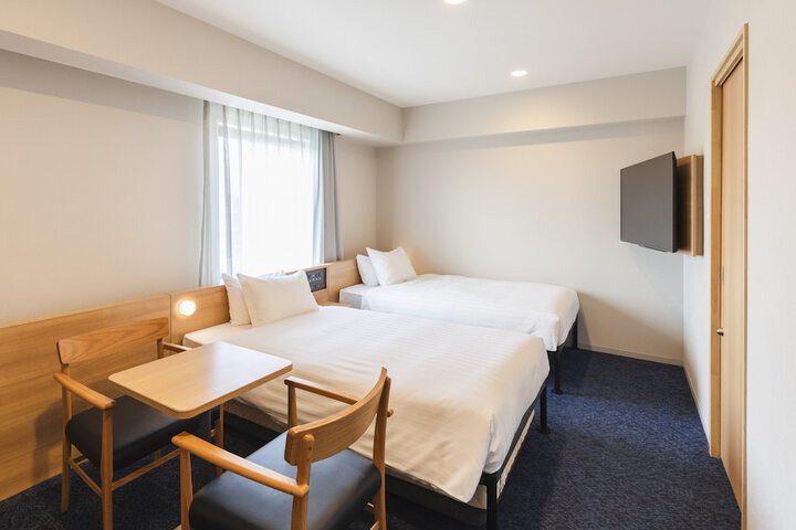 Room 20 of 76