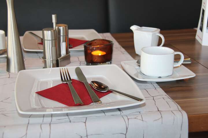 Dining Photos