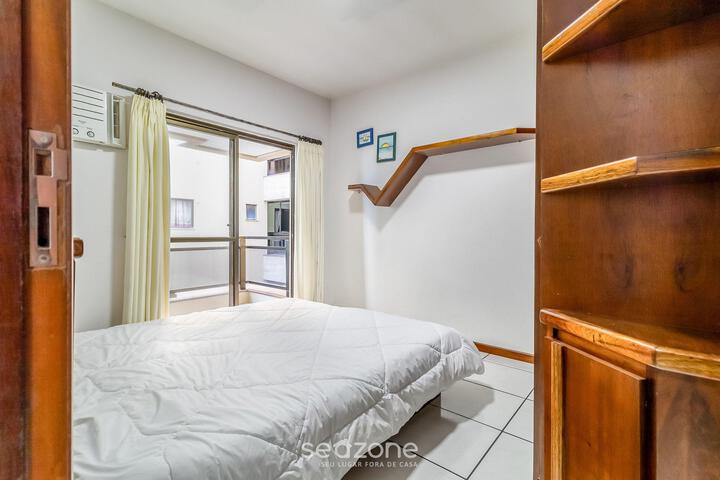 Room 10 of 39