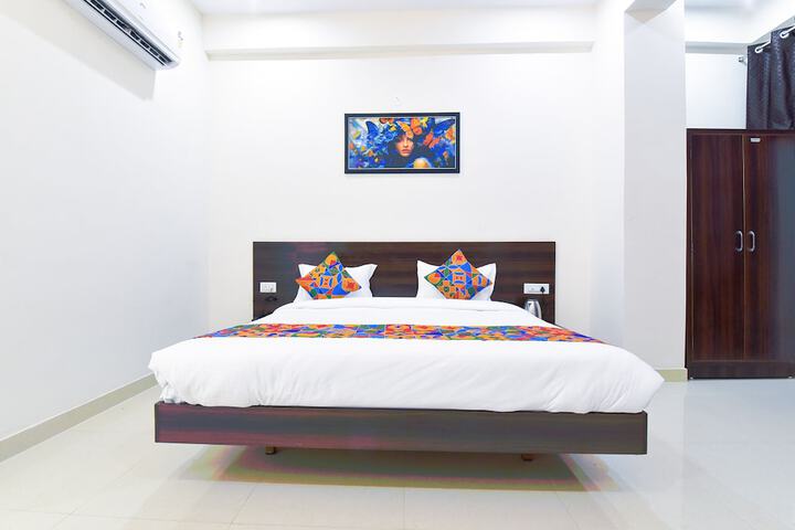 Room 16 of 41