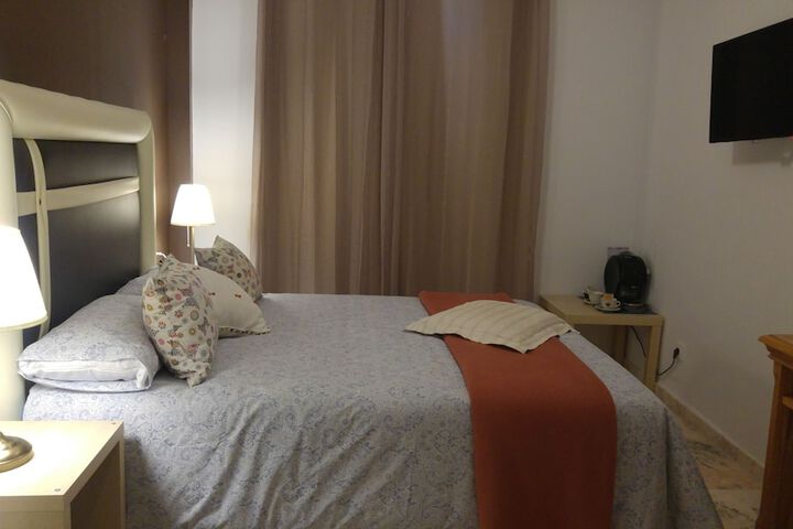Room 9 of 57