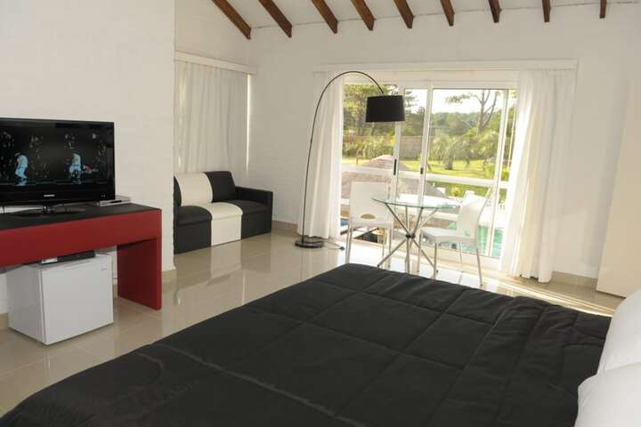 Room 8 of 20