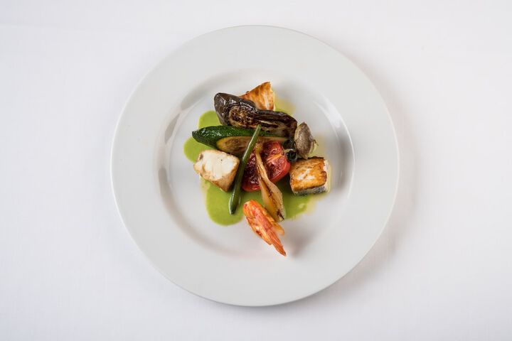 Dining 38 of 67