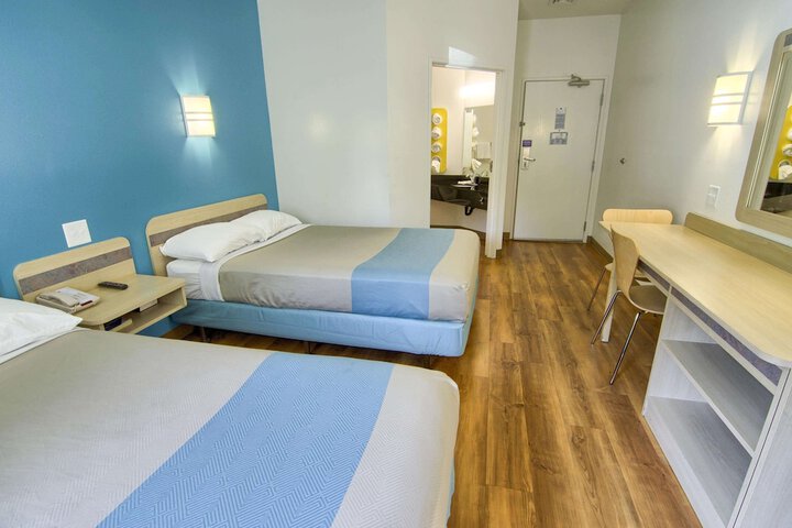 Double Room Disability Accessible (1 of 12)