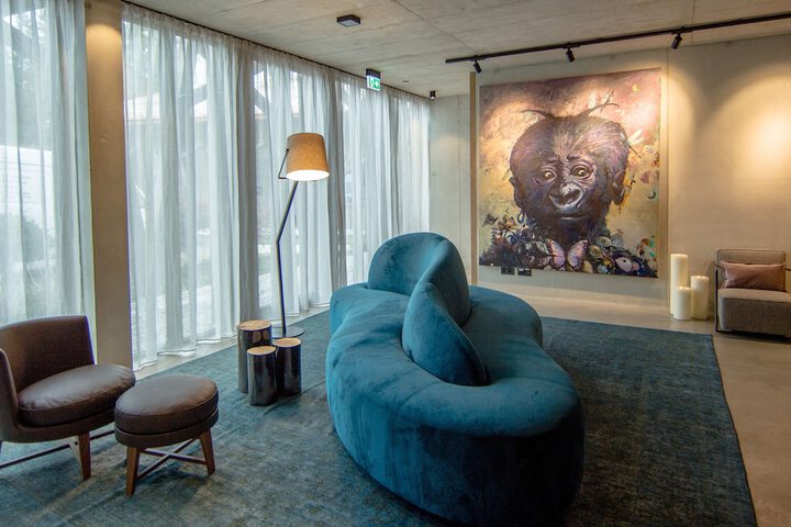 Hotel Interior 7 of 126