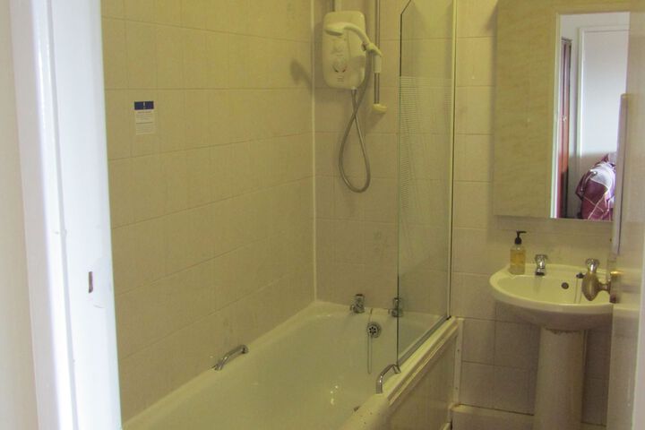 Room 50 of 57