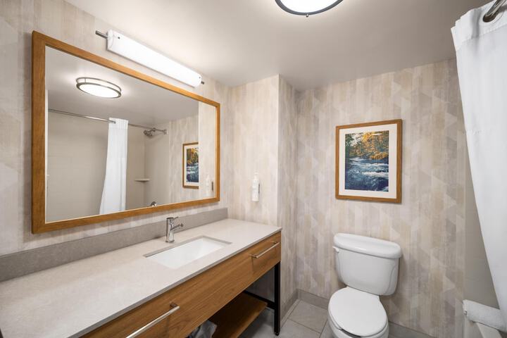 Clean Restrooms