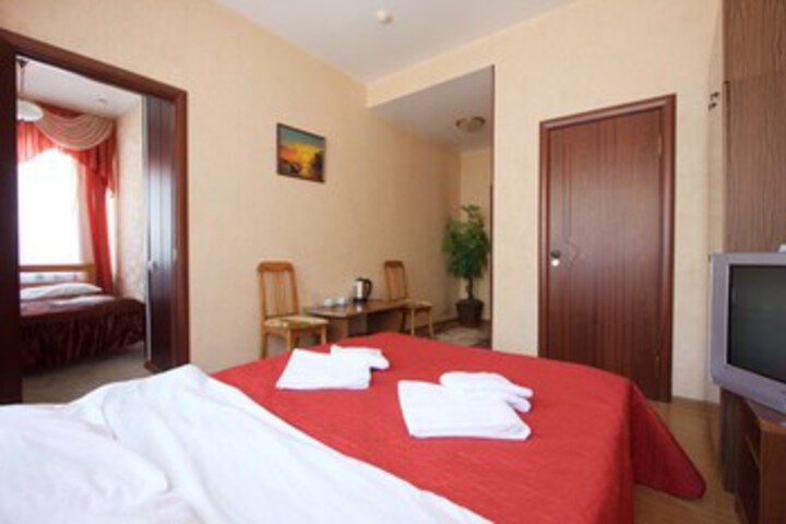 Room 4 of 21