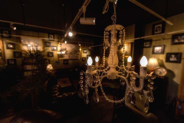 Lounge 91 of 127