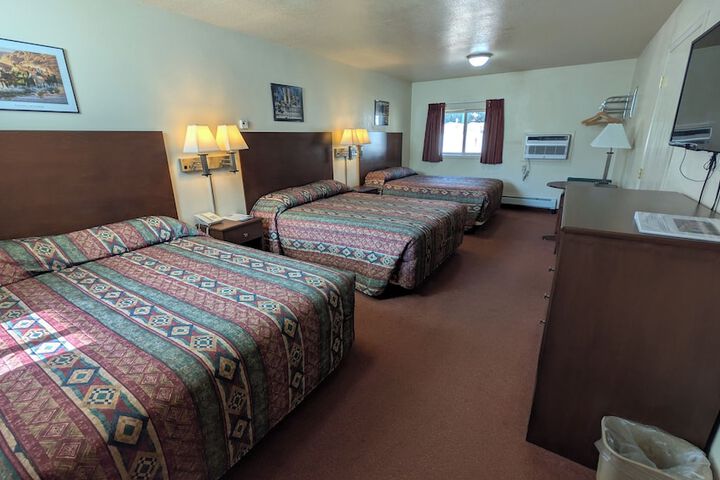 Room 56 of 84