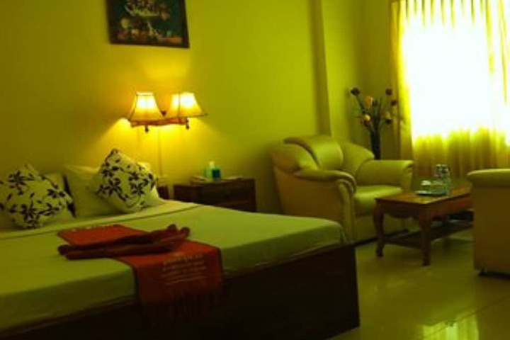 Room 8 of 29