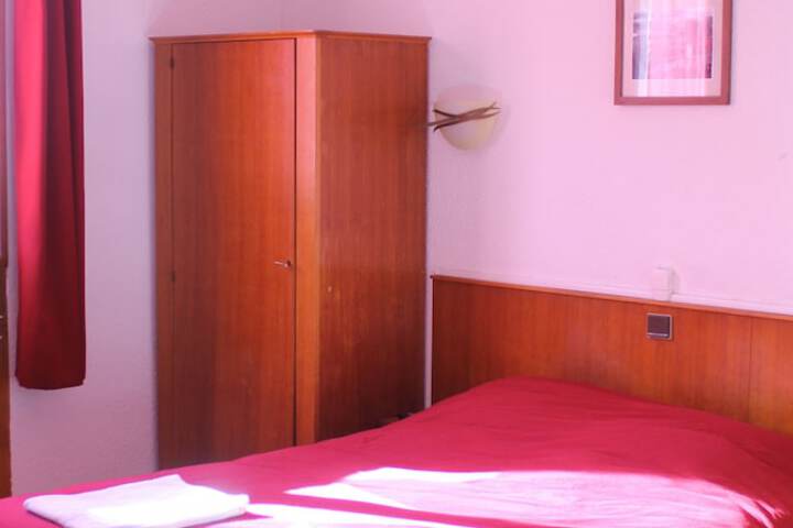Room 4 of 21