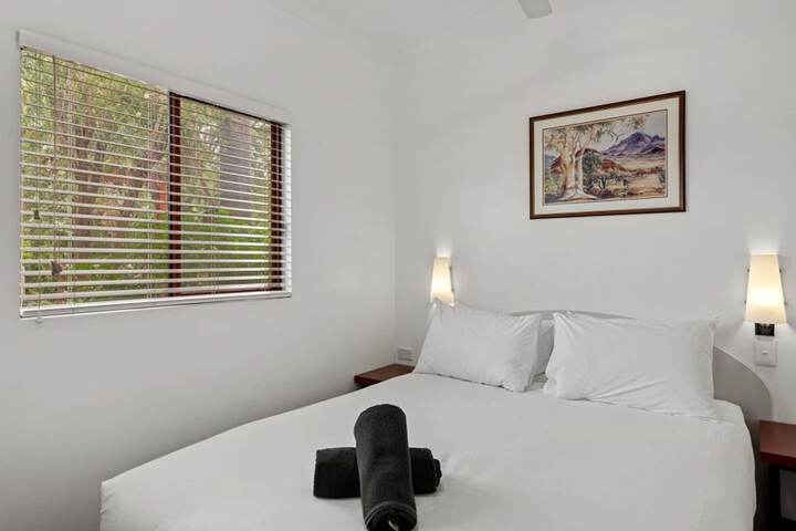 Room 4 of 84