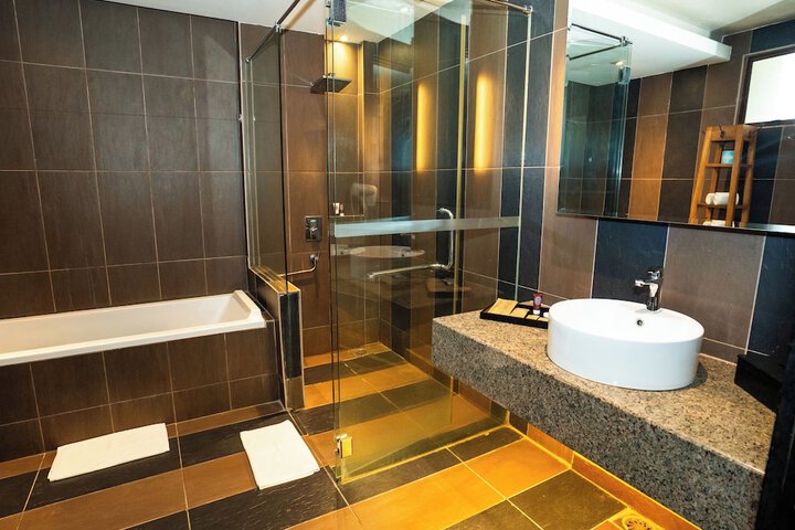 Clean Restrooms