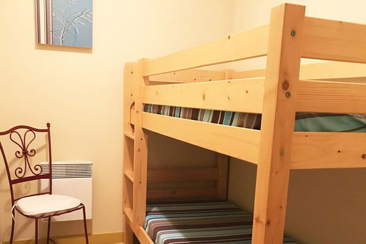 Room 6 of 37