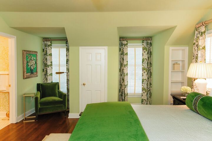 Room 18 of 64