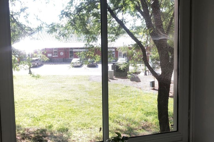 Hotel Exterior 165 of 168