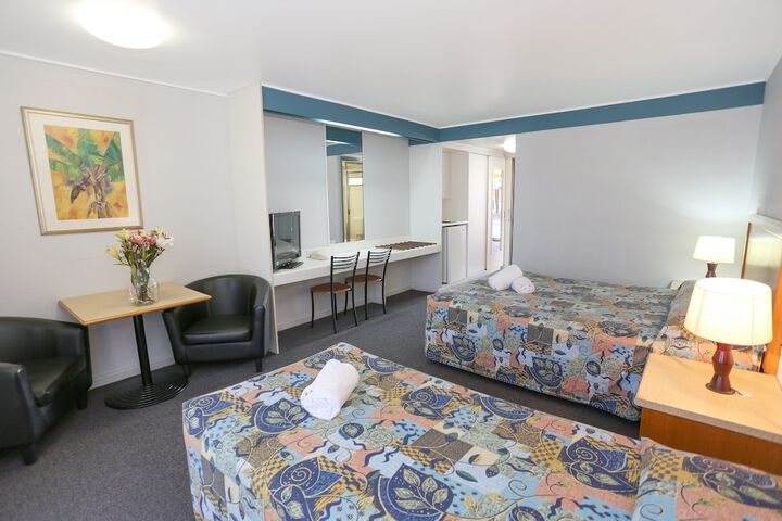 Room 8 of 36
