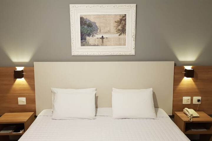 Room 5 of 43