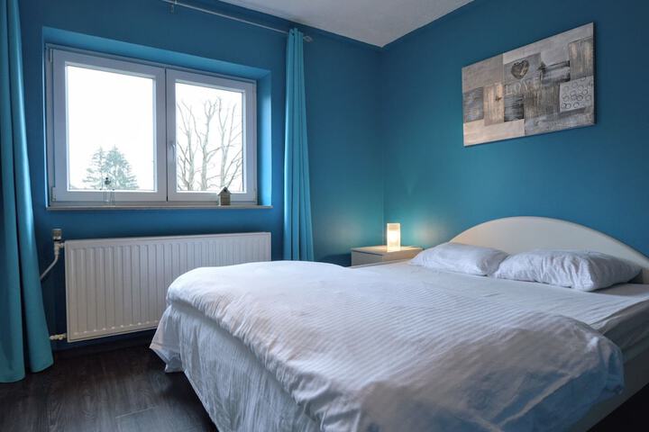 Room 5 of 29