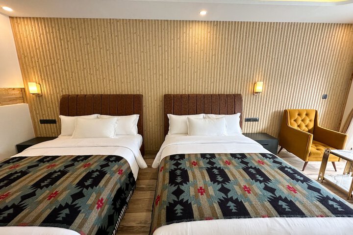 Room 18 of 112
