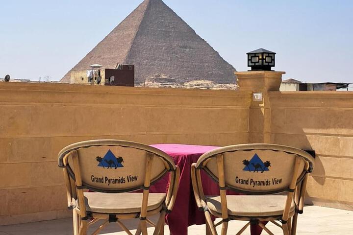 Grand Pyramid View Hotel