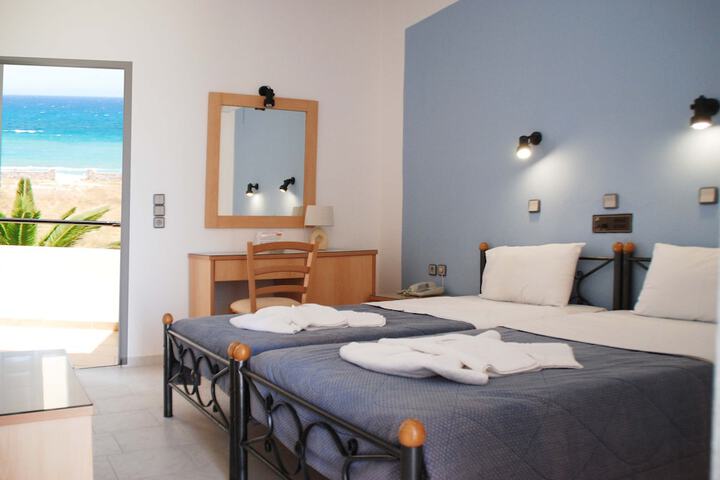 Room 10 of 56