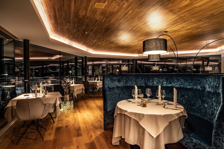 Dining 100 of 132
