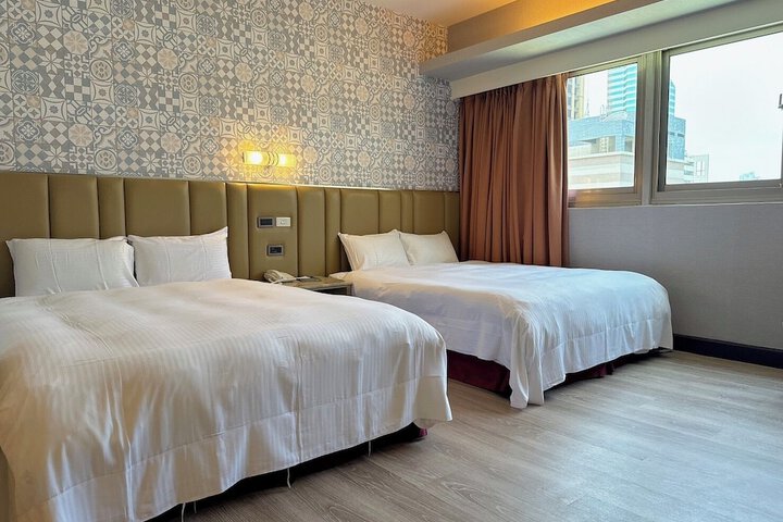 Room 6 of 21