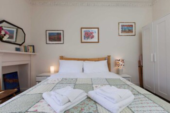 Room 20 of 32