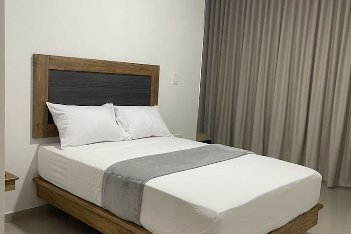Room 3 of 24