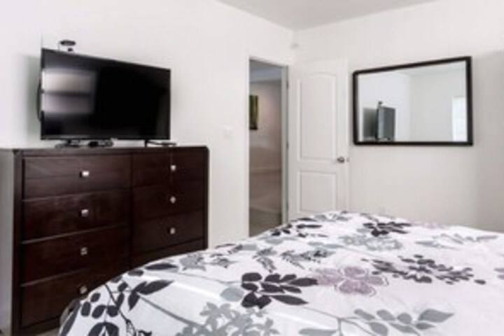 Room 5 of 30