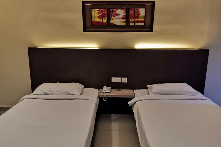 Room 22 of 62