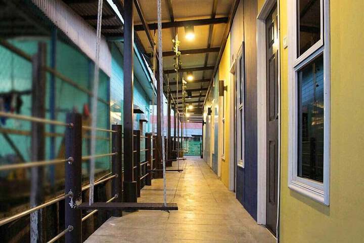 Ballroom/Hall 19 of 21