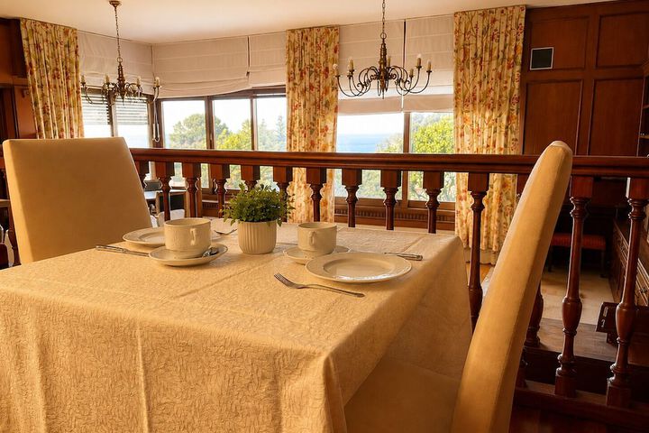Breakfast/Coffee Service 44 of 60