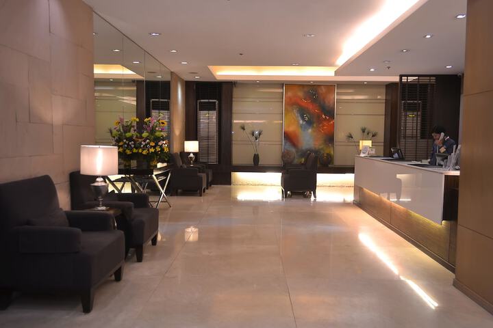 Lobby Photos