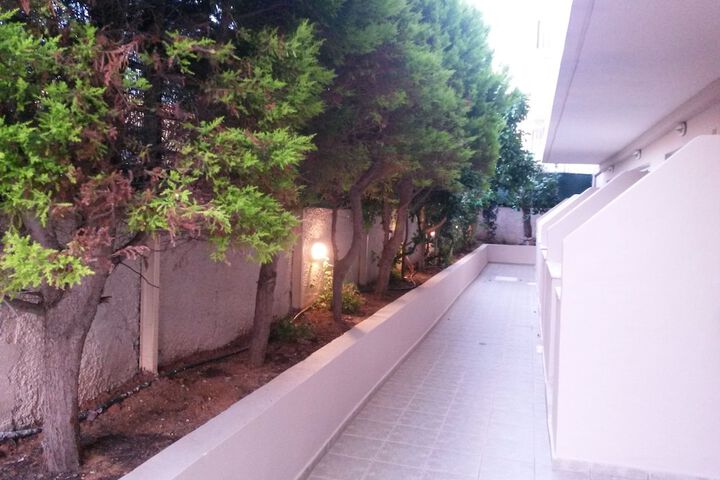 Room 7 of 95